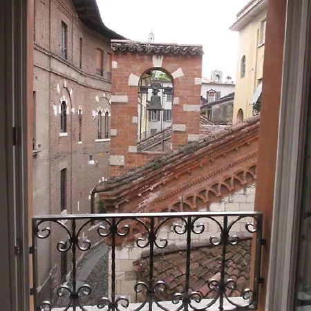 Ai Musei ベッド・アンド・ブレックファスト 3*